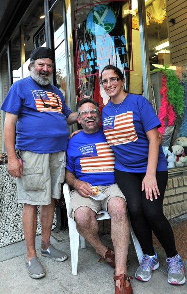 15_6_27 4 Maxie's_DC6300