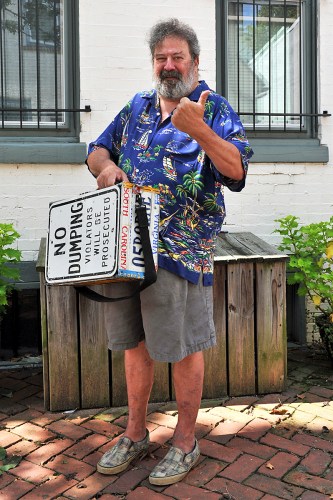 15_08_03 5 Neil Suitcase