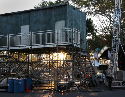 15_09_25 11 Press Boxes Back CM_6703