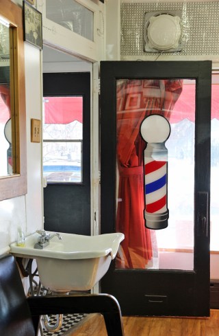 16_03_17 9 John the Barber Valente CM_0815