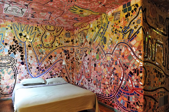 16_04_25 7 Julia &amp; Isaiah Zagar DC_1764