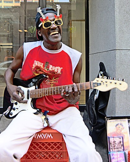 16_05_06 7 Karen Benson Guitar Man