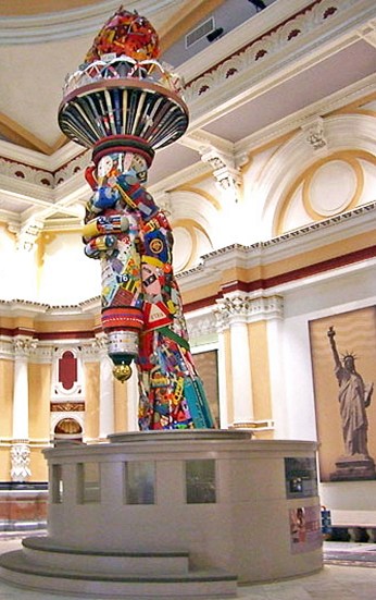 17_05_04 1 Leo Sewell Liberty Torch LS