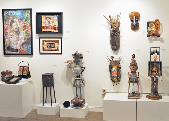 17_10_16 2 Dumpster Divers Exhibit DC_4077a